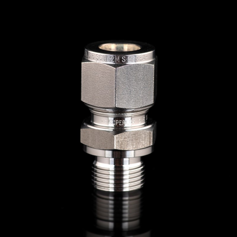 SMC-12M-6GM-SS Штуцер с наружной резьбой Stainless Male Connector 12mm OD - 3/8"G